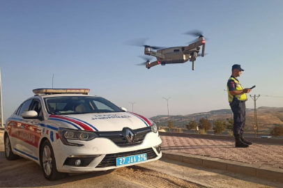 Jandarmadan drone destekli trafik denetimi