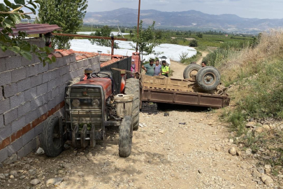 Manisa'da tarım işçilerini taşıyan traktör devrildi: 11 yaralı