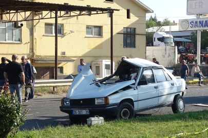 Kütahya'da işçi servisi ve otomobil çarpıştı: 1 kişi öldü