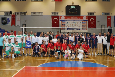 Kamu Spor Oyunları Voleybol Müsabakaları sona erdi