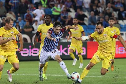 Kayserispor, Trabzonspor karşısında 1 kırmızı 4 sarı kart gördü