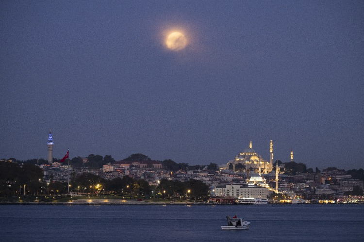 İSTANBUL