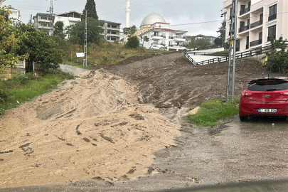 Sinop’ta etkili olan sağanak yağış, su baskınlarına yol açtı