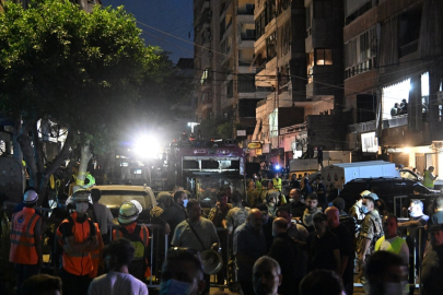 İsrail, Lübnan'ın güneyinde 180 noktaya hava saldırısı düzenlediğini açıkladı