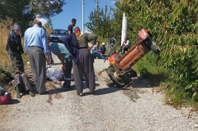 Manisa'da motosiklet şarampole devrildi