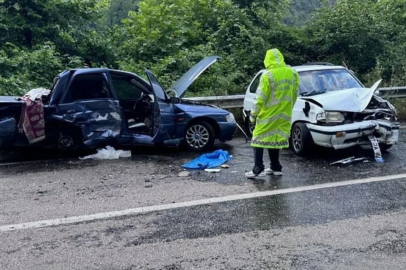 Karabük'teki iki trafik kazasında 3 kişi yaralandı