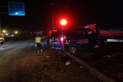 Malatya'da askeri araç otomobille çarpıştı: 5'i asker 7 yaralı