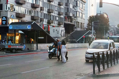 Bursa’nın kronik sorunu Atatürk Caddesi! Her yerden yaya fırlıyor