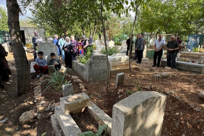 Anadolu Ajansı muhabiri Yasin Dikme vefatının 1. yılında mezarı başında anıldı