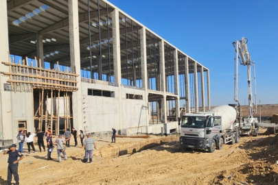 Tekirdağ'da ara katı çöken fabrika inşaatında 1 kişi öldü, 3 kişi yaralandı