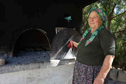 Asırlık gelenek Bıçakçı'da devam ediyor