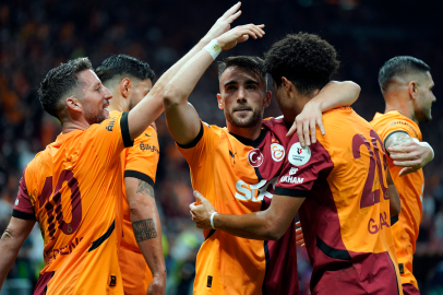 Galatasaray, Alanyaspor'u tek golle geçti