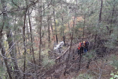 Bolu'da feci kaza: Uçuruma yuvarlanan araçtaki 2 kişi yanarak can verdi!