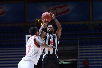 Beşiktaş: 87 - Hapoel Tel Aviv: 101