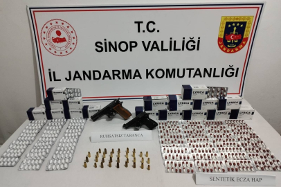 Sinop'ta çok sayıda uyuşturucu hap ve tabanca ele geçirildi