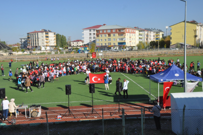 Bulanık'ta ‘2. Geleneksel Spor Şenliği' gerçekleştirildi