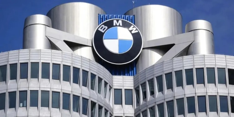 6- BMW (ALMANYA)