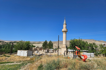 Tarihi Yusufpaşa Camii'nin restorasyonu yarım kaldı