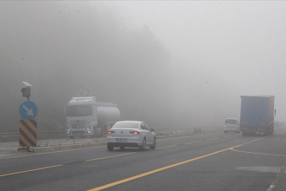 Bolu Dağı'nda sis ,mesafesini düşürdü