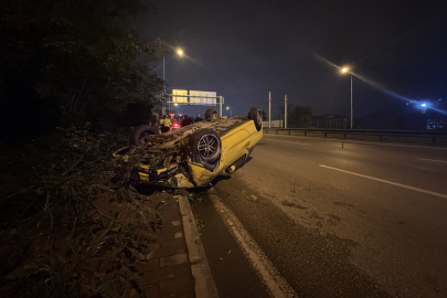 Bursa'da takla atan otomobildeki 4 kişi yaralandı