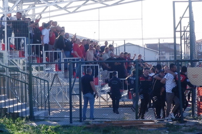 Edirne'de maçta polise yumruklu saldırı