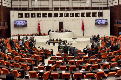 AK Parti'nin hazırladığı yargıda düzenlemeleri kanun teklifi Meclis'e sunulacak