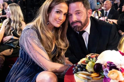 Jennifer Lopez mecburen boşandı