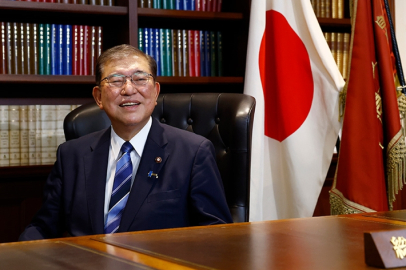 Japonya'nın yeni Başbakanı İşiba, Tokyo'daki tartışmalı tapınağa bağış gönderdi