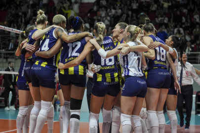 Voleybolda Fenerbahçe Medicana, 2024 Kadınlar AXA Sigorta Şampiyonlar Kupası'nın sahibi oldu