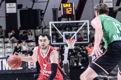 Beşiktaş: 82 - Joventut Badalona: 76