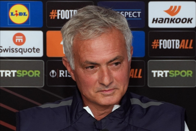 Mourinho: Eğer Manchester United yarın kolay bir maç olacağını düşünürse, yanılır