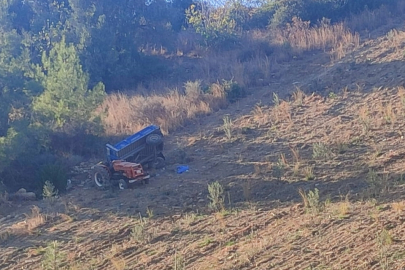 Adana'da devrilen traktörün sürücüsü hayatını kaybetti