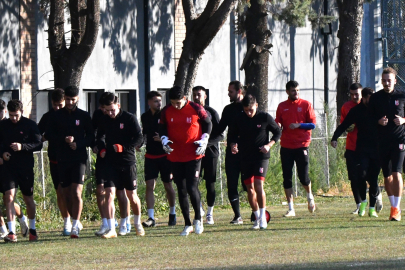 Balıkesirspor, Etimesgut Belediyespor maçı hazırlıklarına başladı