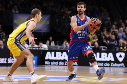 Alba Berlin – Anadolu Efes: 70-86