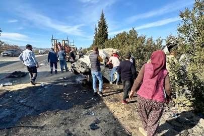 Denizli'de otomobil ve kamyonet çarpıştı: 1 kişi hayatını kaybetti