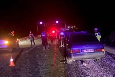 Mersin'de otomobilin yol kenarında lastik değiştirenlere çarptığı kazada ölü sayısı 4'e çıktı