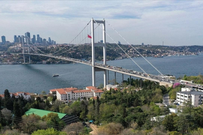 İstanbul Boğazı'nda gemi trafiği çift yönlü askıya alındı