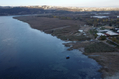 Sapanca Gölü'nün su seviyesi 30,05 metreye düştü