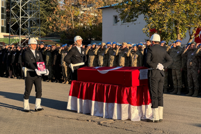 Tunceli'de atış eğitimi alanında şehit olan polis için tören düzenlendi