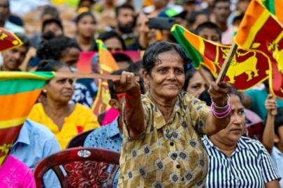 Sri Lanka'da parlamento seçimini Devlet Başkanı Dissanayake'nin partisi kazandı