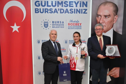 Başkan Bozbey, dünya şampiyonu Dilek Yavaş’ı ağırladı