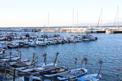 Bursa'nın Mudanya ilçesindeki balıkçı barınağı yat limanı oluyor