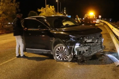 Afyonkarahisar'da belediye başkanı ve ilçe başkanı kaza geçirdi