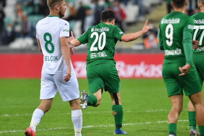 Bursaspor, Vefa Temel'i sezon sonuna kadar kadrosuna kattı