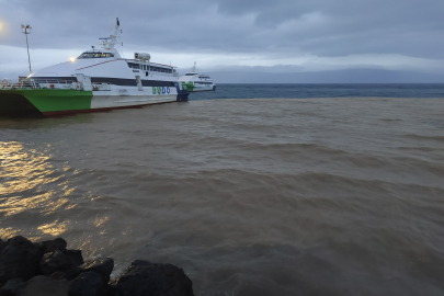 Mudanya’da deniz, çamura döndü  