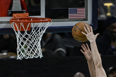 NBA'de Alperen Şengün'den galibiyete 14 sayılık katkı