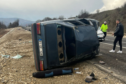 Yağışlı hava yine can yaktı! Otomobil takla attı: 1 yaralı