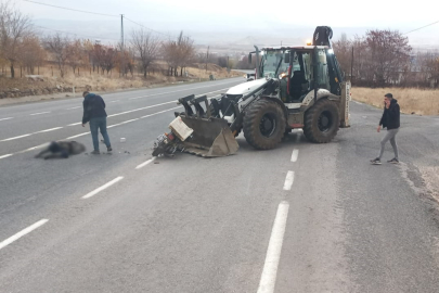 İş makinesine çarpan sürücü hayatını kaybetti