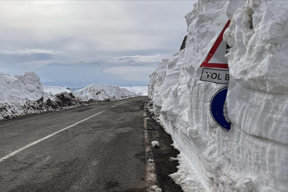 Ardahan-Ardanuç kara yolu ilkbahar aylarına kadar ulaşıma kapatıldı