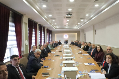 Kırklareli Valisi Turan üniversitede düzenlenen toplantıya katıldı